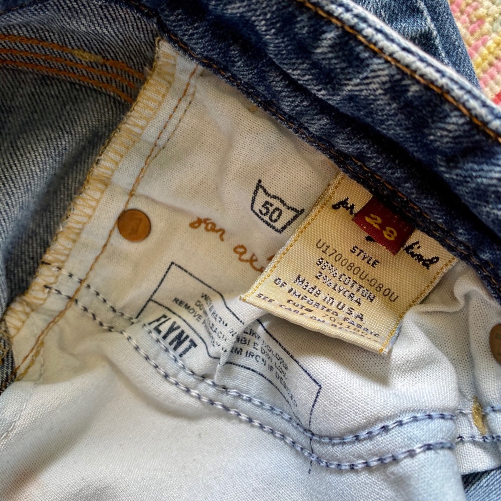 7 For All Mankind Cropped Jeans - Picture 4 of 5
